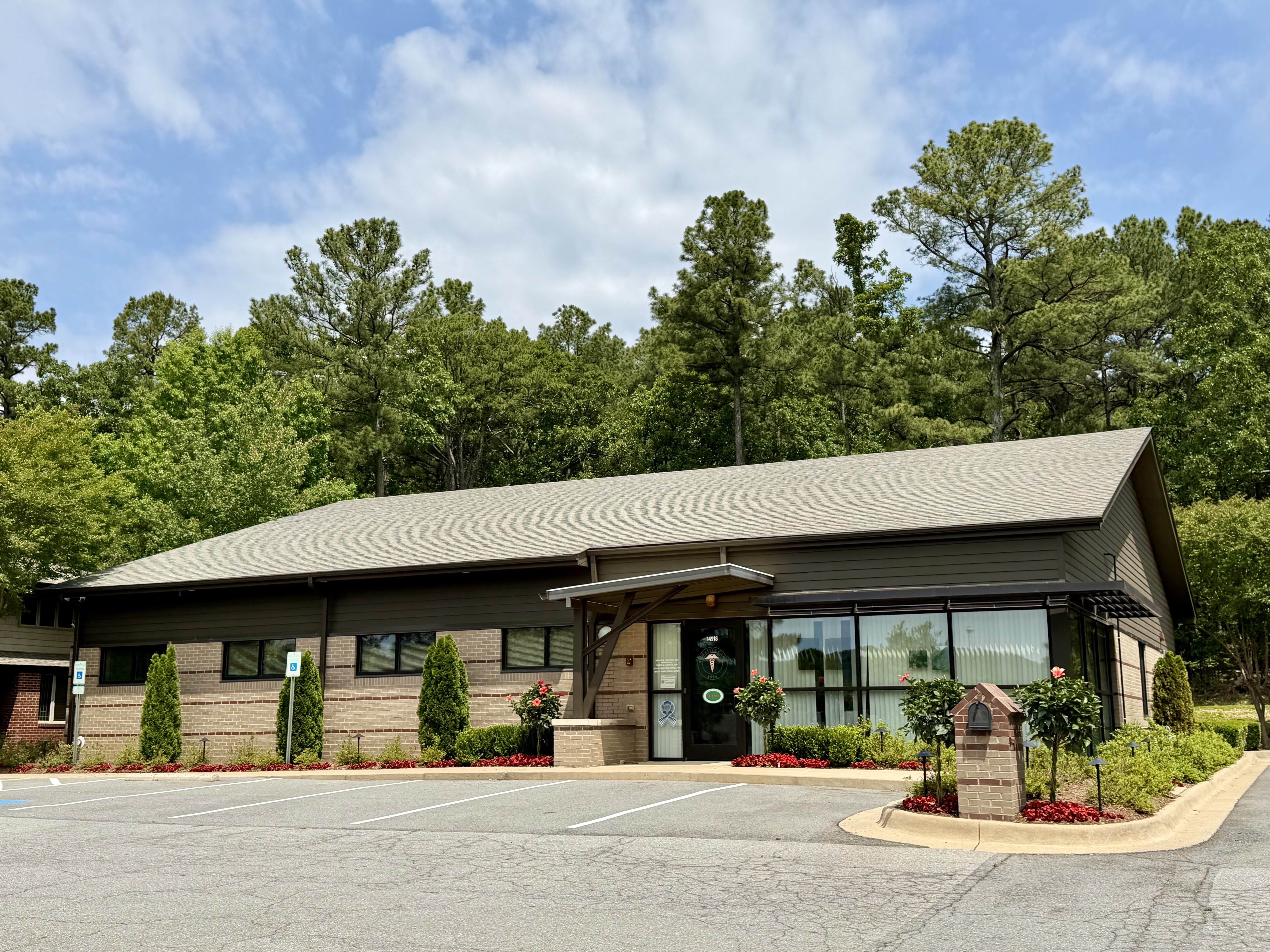 Little Rock clinic and surgery center
